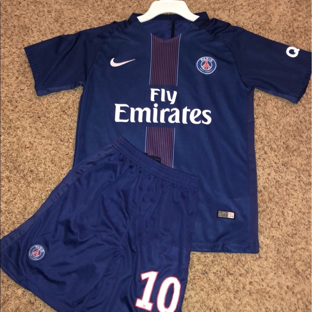 Nike fly emirates jersey and shorts set